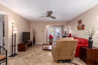 Photo #2: 6165227 Listing