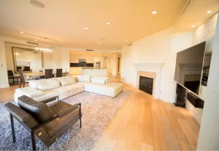 Photo #2: 6165301 Listing 