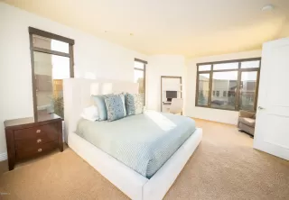 Photo #5: 6165301 Listing 
