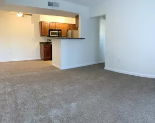 Photo #2: 6165410 Listing 