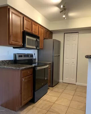 Photo #4: 6165410 Listing 