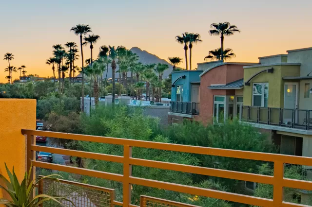 MLS: 6165557 Condo For Sale