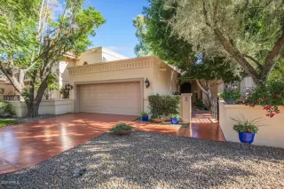 Photo #4: 6165730 Listing