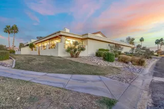 Photo #2: 6165811 Listing