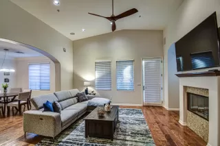 Photo #5: 6165843 Listing 