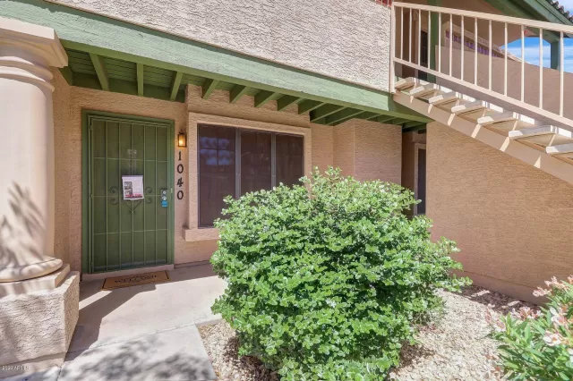 MLS: 6165901 Condo For Sale