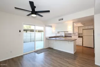 Photo #6: 6166364 Listing