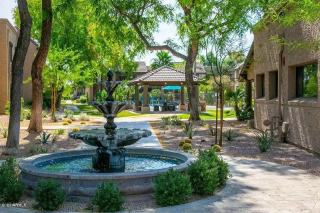 MLS: 6166561 Condo For Sale