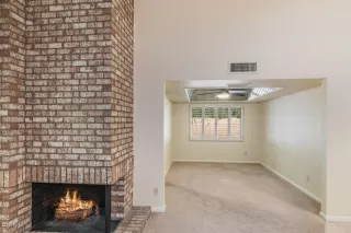 Photo #6: 6166630 Listing