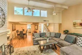 Photo #5: 6166728 Listing