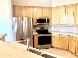 Photo #1: 6166747 Listing 