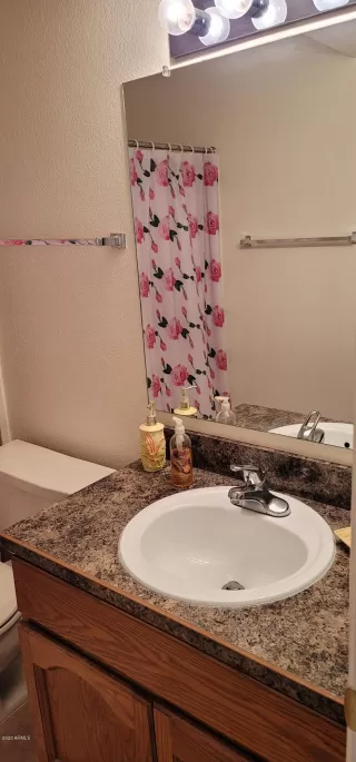 Photo #6: 6166938 Listing