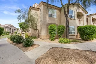 Photo #5: 6167045 Listing