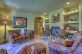 Photo #6: 6167053 Listing 