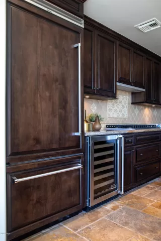 Photo #4: 6167197 Listing