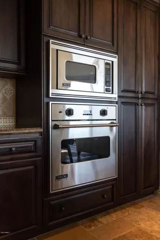 Photo #5: 6167197 Listing