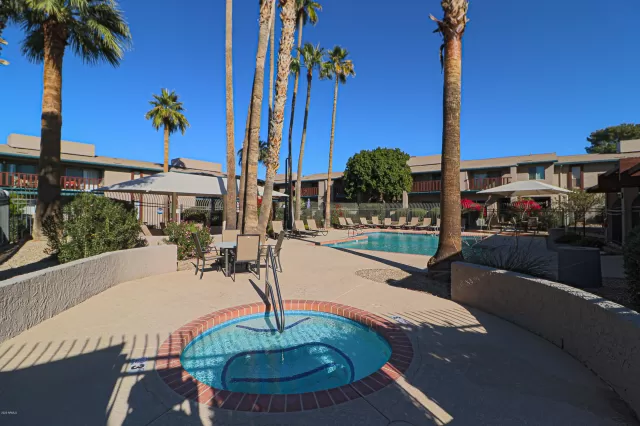 MLS: 6167526 Condo For Sale