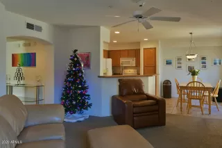 Photo #4: 6167681 Listing