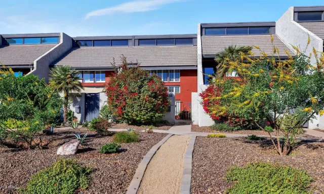 MLS: 6167776 Condo For Sale