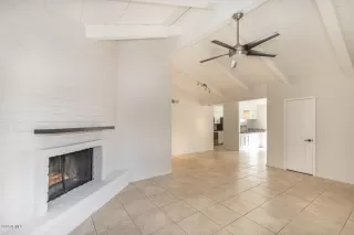 Photo #3: 6167839 Listing 