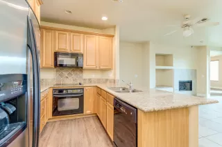 Photo #4: 6167895 Listing