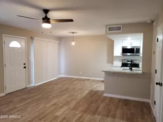 Photo #3: 6167952 Listing