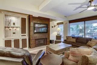 Photo #3: 6168082 Listing