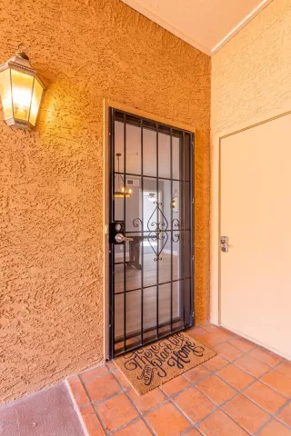 Photo #2: 6168217 Listing