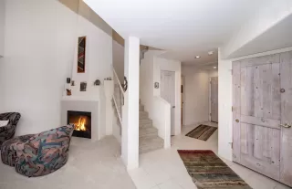 Photo #4: 6168253 Listing