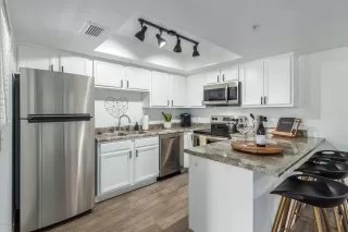 Photo #3: 6168273 Listing