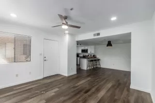 Photo #6: 6168273 Listing