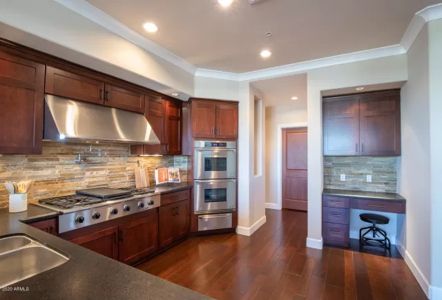 MLS: 6168660 Condo For Sale