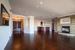Photo #3: 6168660 Listing
