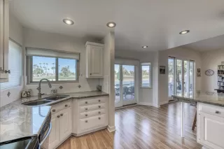 Photo #3: 6168710 Listing