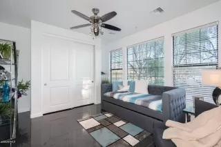 Photo #6: 6168766 Listing 