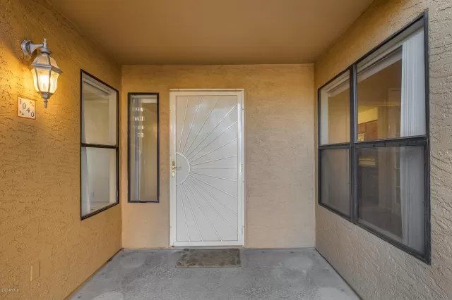 MLS: 6168768 Condo For Sale