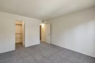 Photo #5: 6168768 Listing