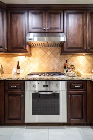 Photo #6: 6168837 Listing 