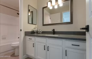 Photo #3: 6169198 Listing