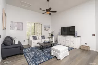 Photo #1: 6169236 Listing