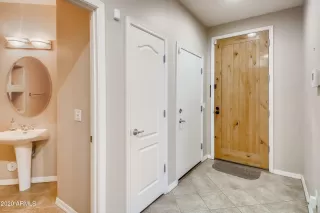 Photo #5: 6169497 Listing