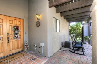 Photo #2: 6169817 Listing 