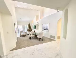 Photo #4: 6170058 Listing