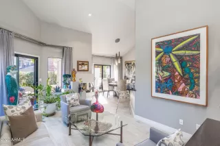 Photo #5: 6170253 Listing