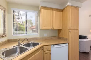 Photo #6: 6170826 Listing 