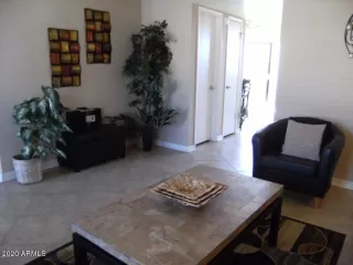 Photo #6: 6170857 Listing