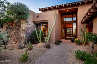 Photo #4: 6170904 Listing