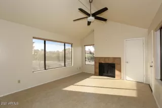 Photo #6: 6170931 Listing