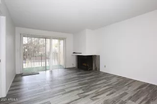 Photo #2: 6170944 Listing