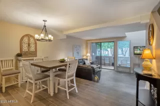 Photo #2: 6170985 Listing